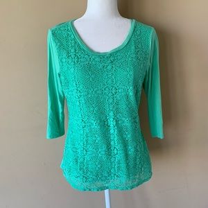 Old Navy medium 3/4 sleeves Green Crochet Shirt